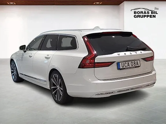 Volvo V90 2022 photo 2