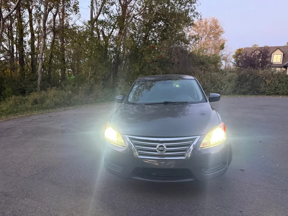 Nissan Sentra 2015 photo 2