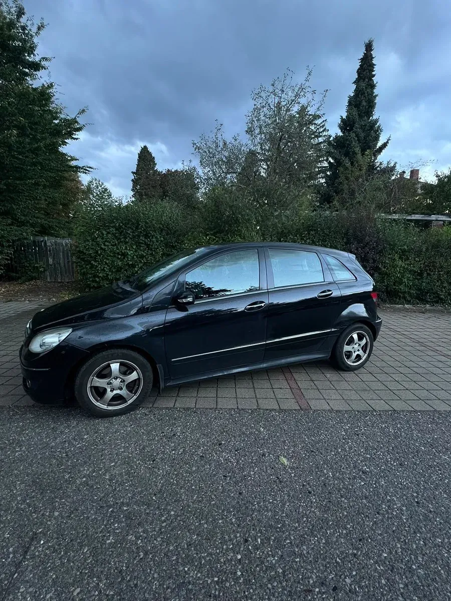 Mercedes-Benz B-Class