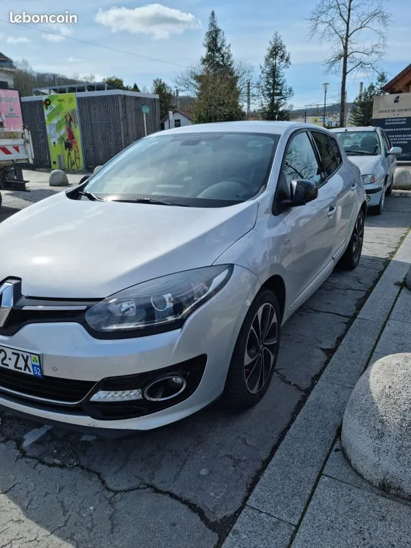 Renault Megane 2015 photo 2