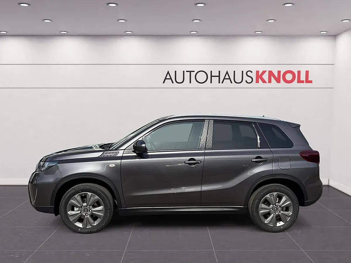 Suzuki Vitara photo 2