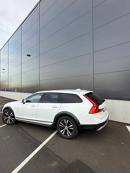 Volvo V90 Cross Country 2020 photo 3