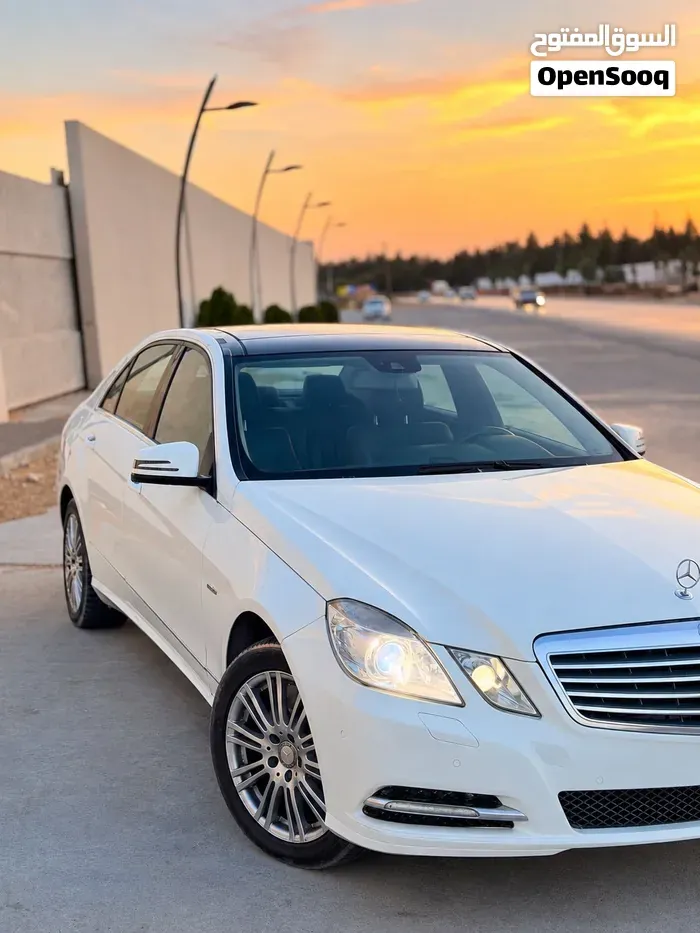 Mercedes-Benz C-Class 2013 photo 2