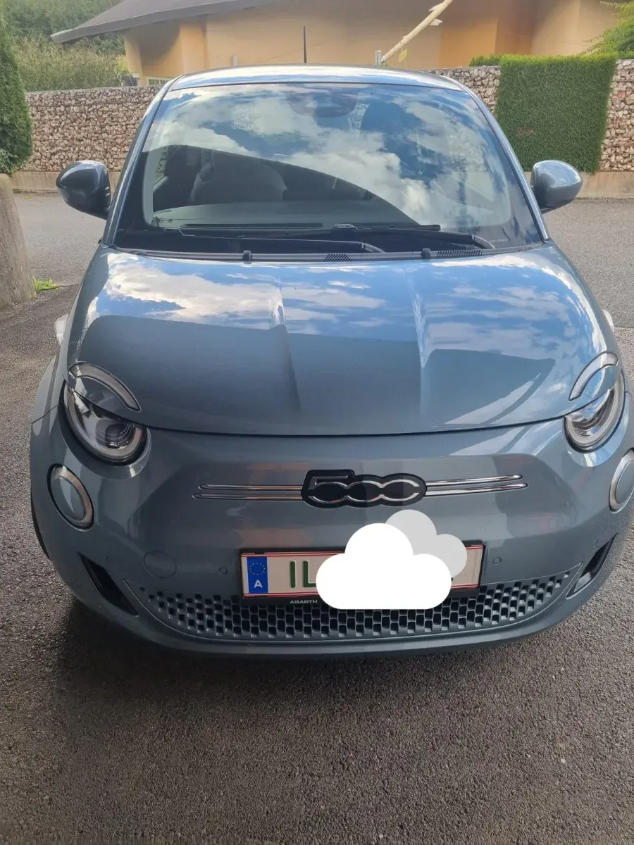 Fiat 500E