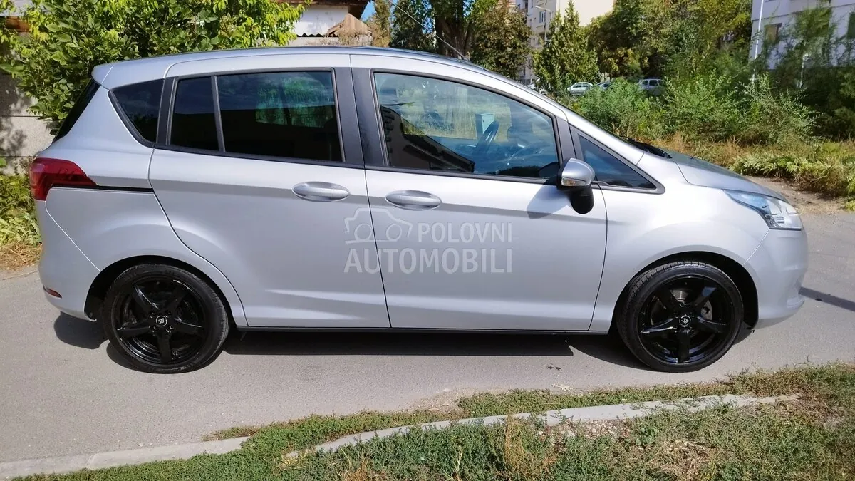 Ford B-Max 2013 photo 4
