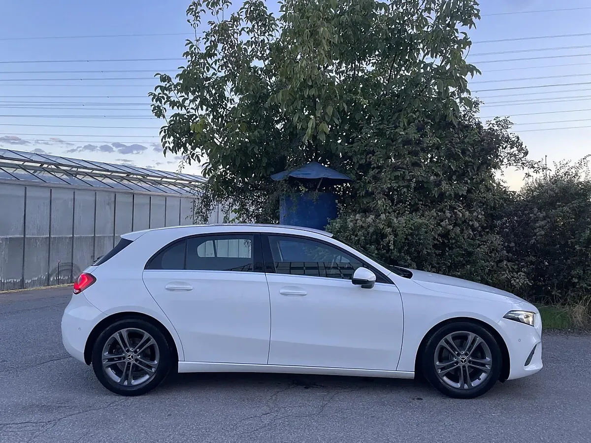 Mercedes-Benz A-Class 2019 photo 2