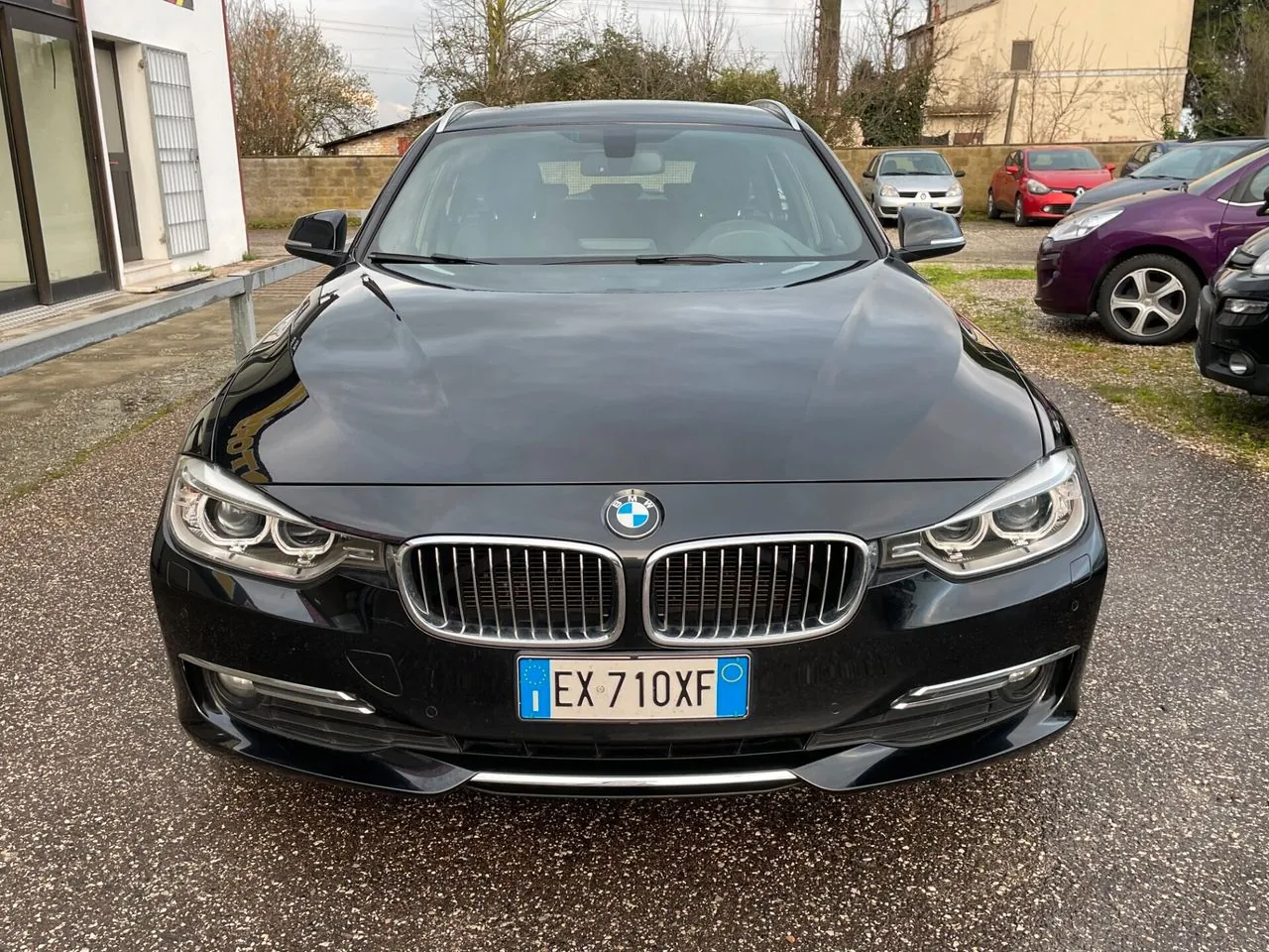 BMW 318 2014 photo 2
