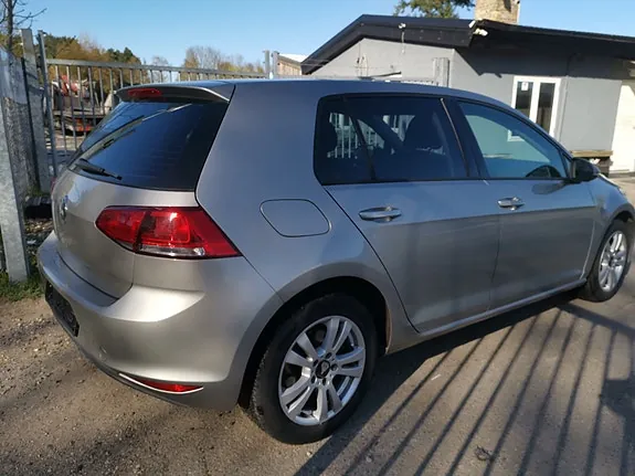 Volkswagen Golf 2013 photo 4