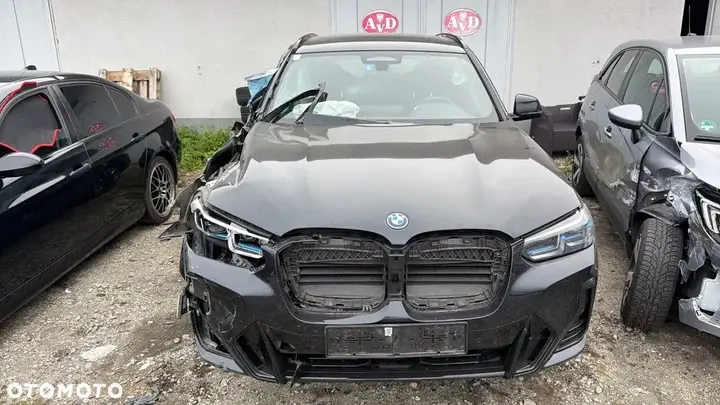 BMW Ix3 2023 photo 2