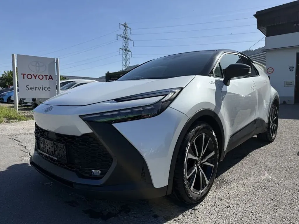 Toyota C-Hr 2024 photo 3