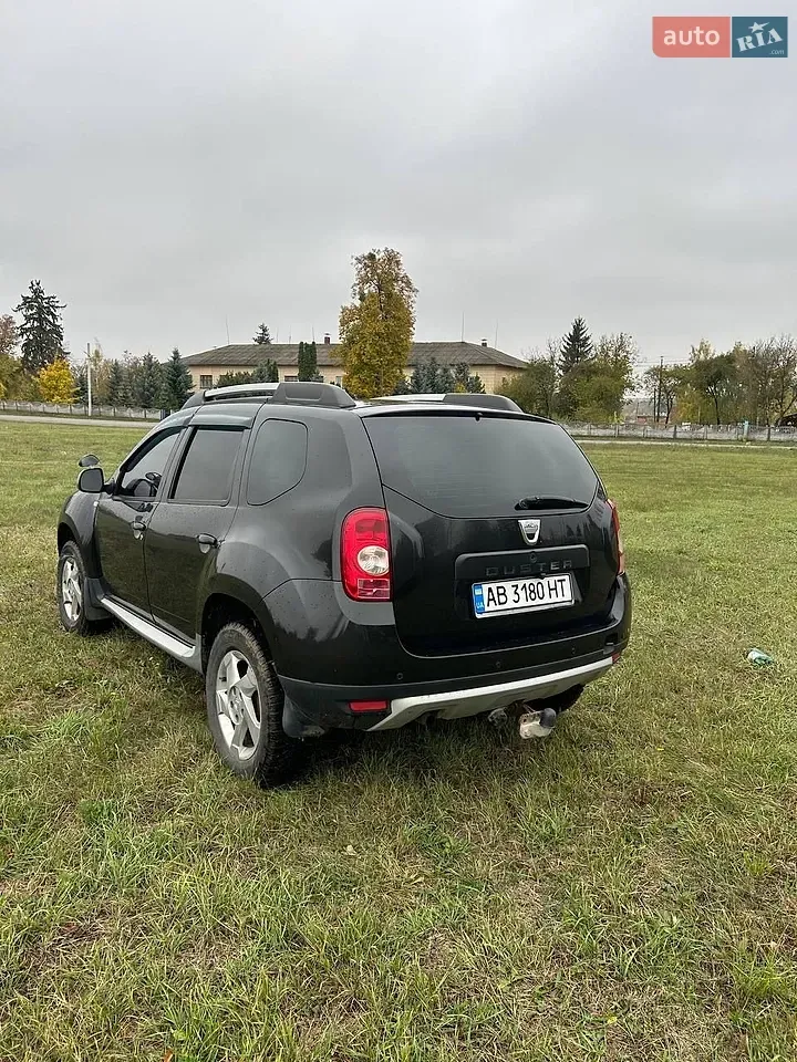 Dacia Duster 2010 photo 4