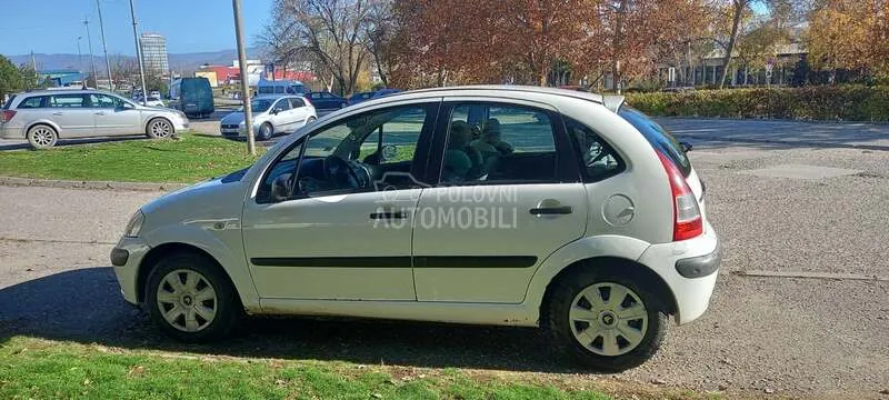 Citroen C3 2006 photo 3