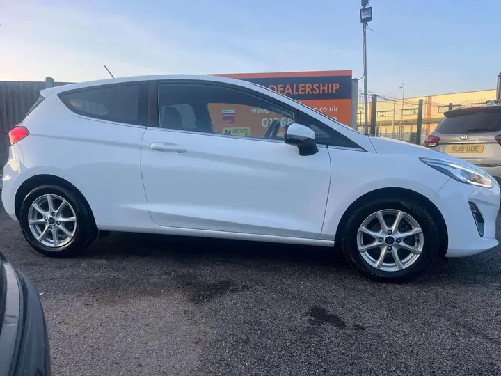 Ford Fiesta 2018 photo 5