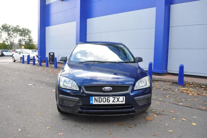 Ford Focus 2006 photo 2
