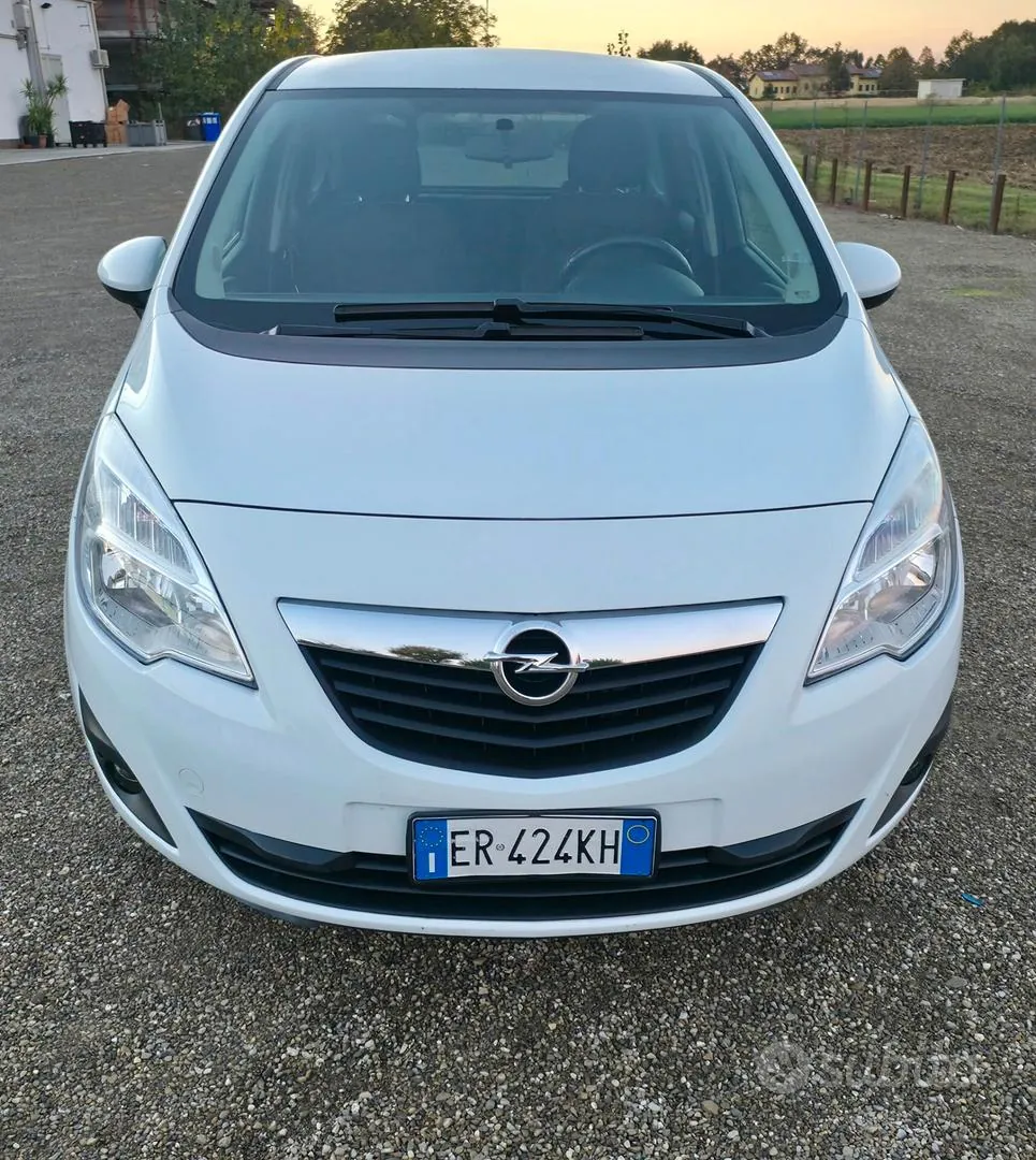 Opel Meriva 2013 photo 3