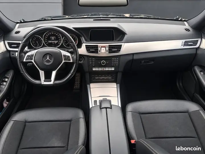 Mercedes-Benz E-Class 2015 photo 2
