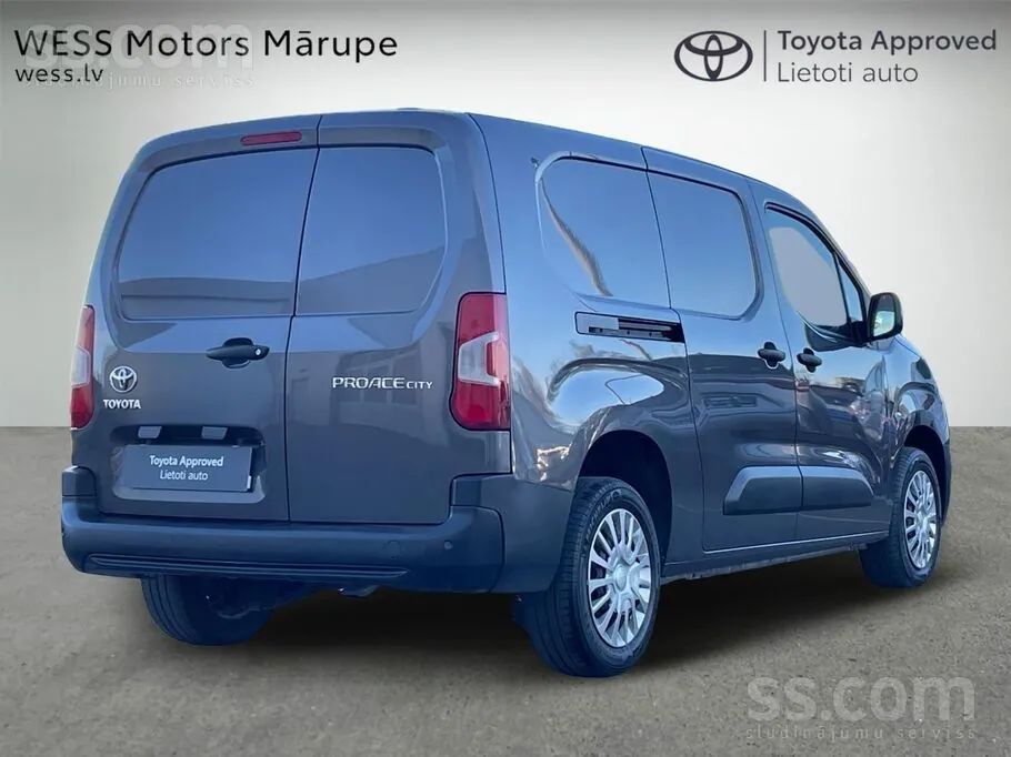 Toyota Proace 2022 photo 2