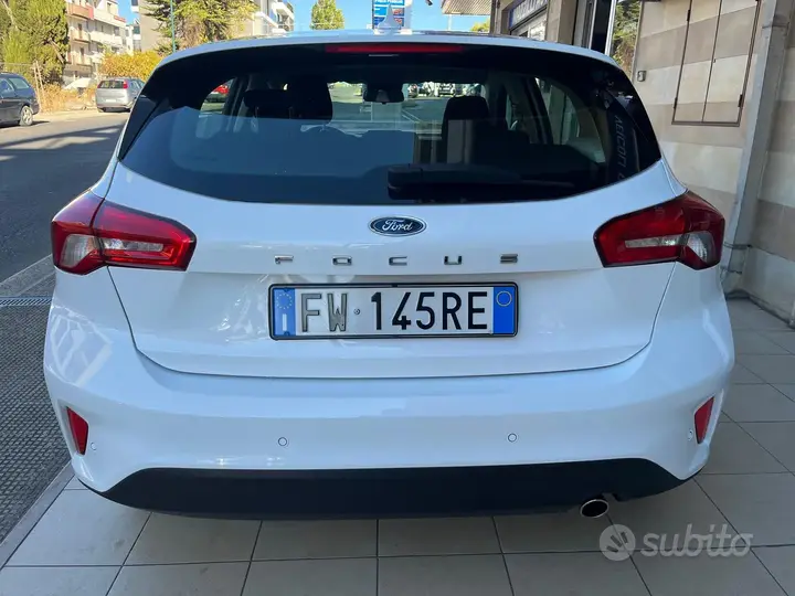 Ford Focus 2019 photo 3