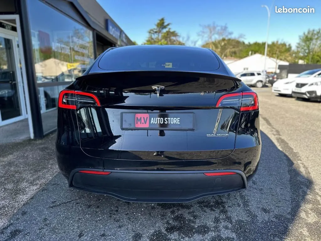 Tesla Model Y 2022 photo 5