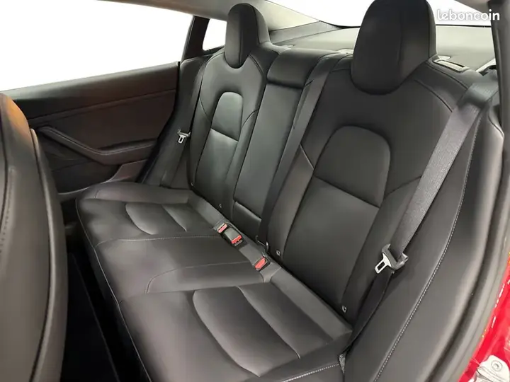 Tesla Model 3 2022 photo 5