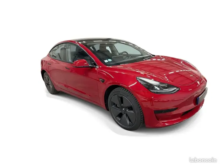 Tesla Model 3 2022 photo 3