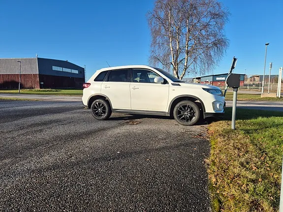 Suzuki Vitara 2024 photo 3