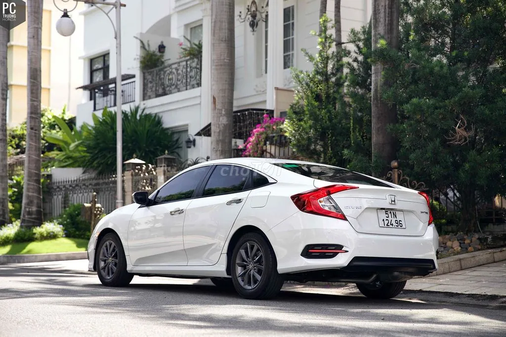 Honda Civic 2020 photo 5