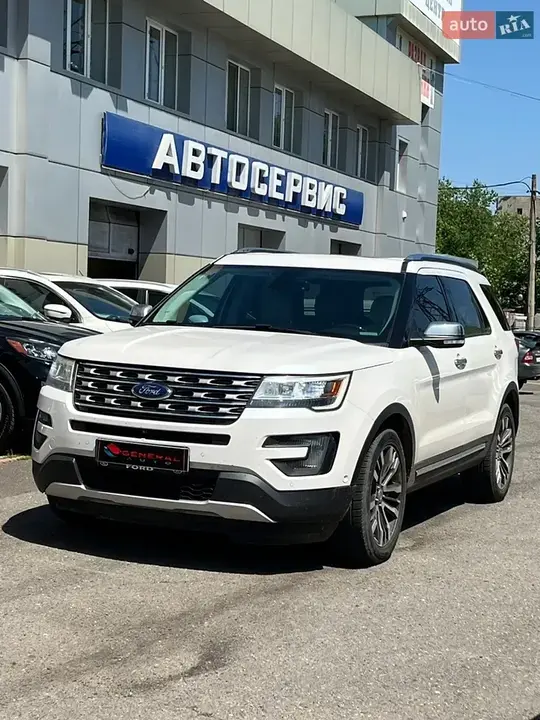 Ford Explorer 2017 photo 5