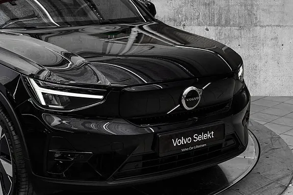 Volvo Ex40 2025 photo 2