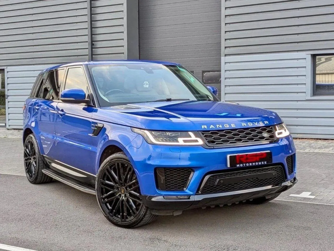 Land Rover Range Rover Sport 2018 photo 4