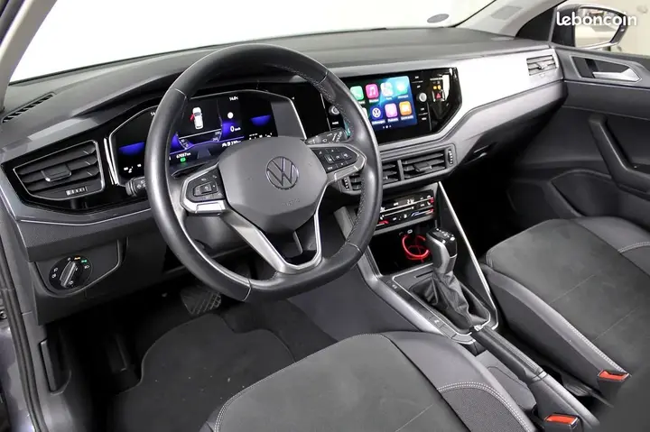 Volkswagen Polo 2023 photo 2