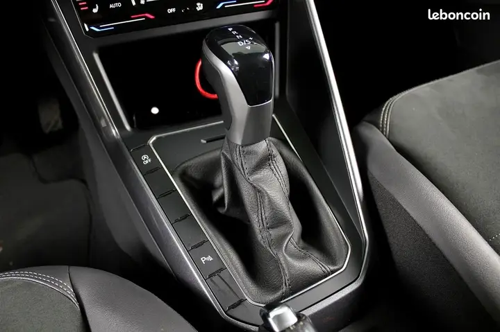 Volkswagen Polo 2023 photo 4