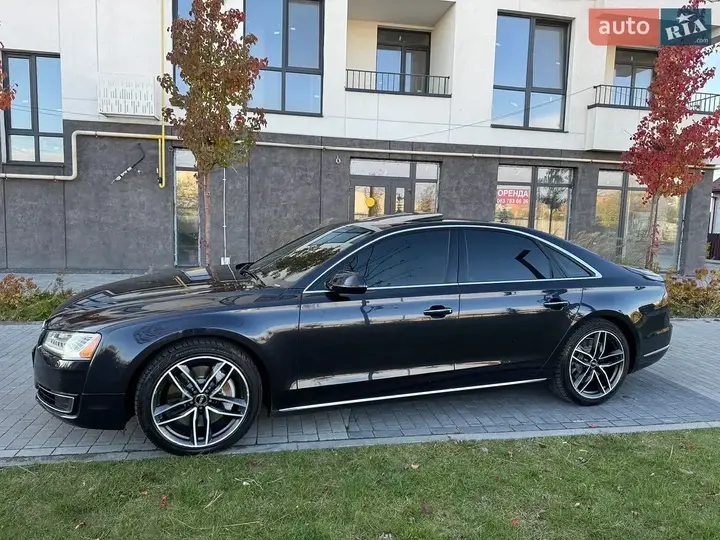 Audi A8 2015 photo 4