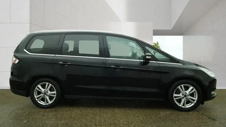 Ford Galaxy 2015 photo 5