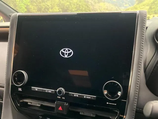 Toyota Alfa Romeo Hybrid 2023 photo 4