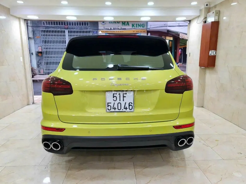 Porsche Cayenne 2016 photo 2