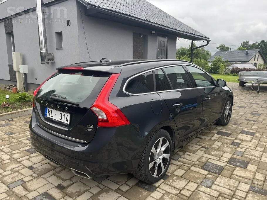 Volvo V60 2014 photo 5