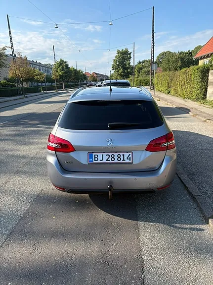 Peugeot 308 2016 photo 2