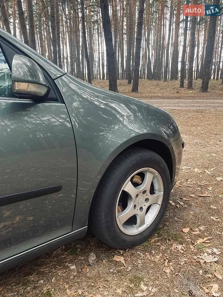 Volkswagen Golf 2005 photo 4