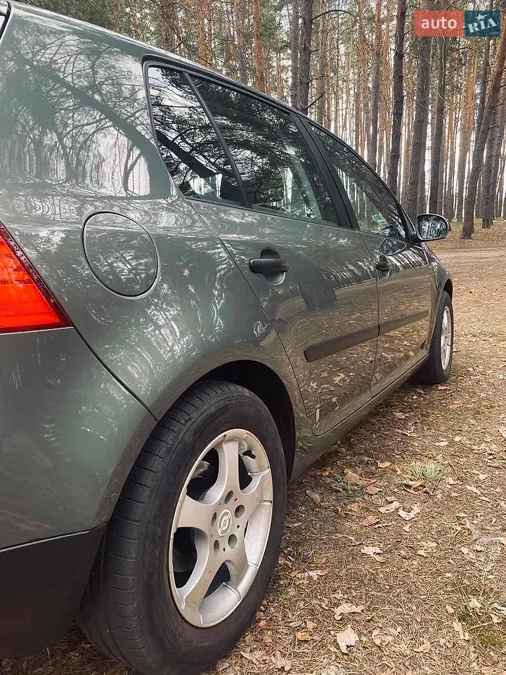 Volkswagen Golf 2005 photo 5
