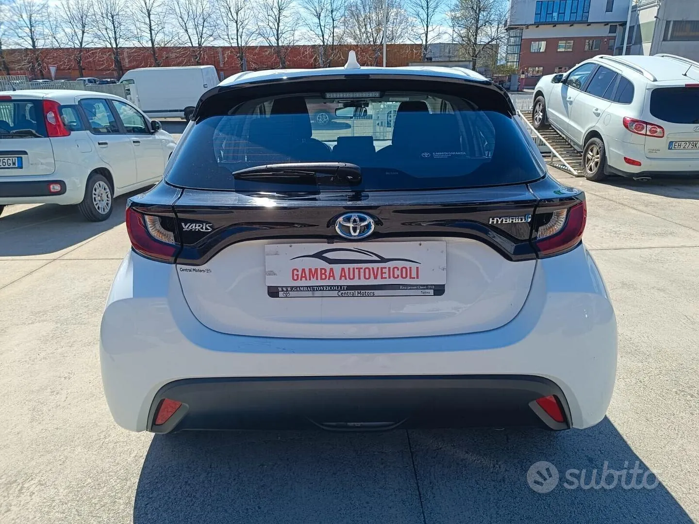 Toyota Yaris 2023 photo 5