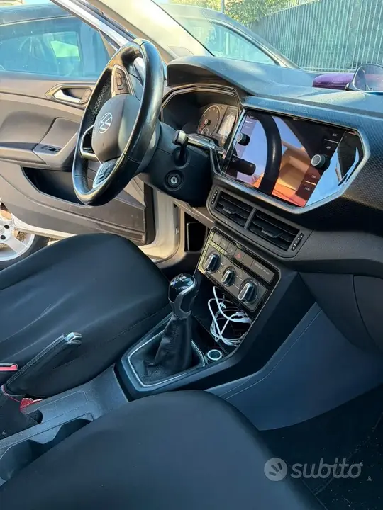Volkswagen T-Cross 2020 photo 3