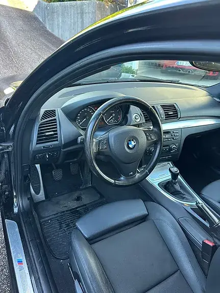 BMW 116D 2010 photo 4