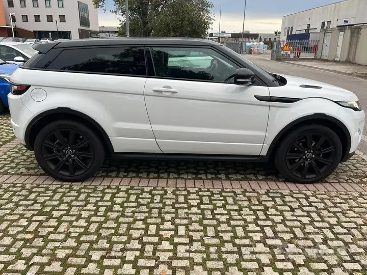 Land Rover Range Rover Evoque 2013 photo 5