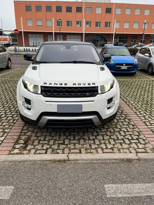 Land Rover Range Rover Evoque 2013 photo 2