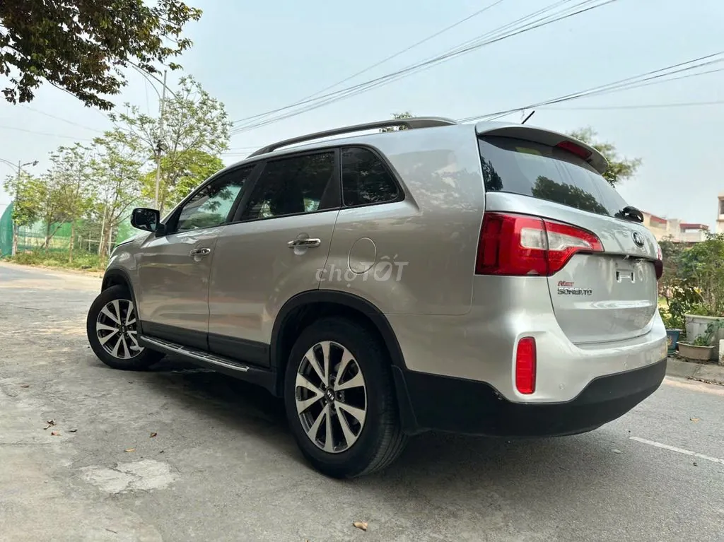 Kia Sorento 2015 photo 2