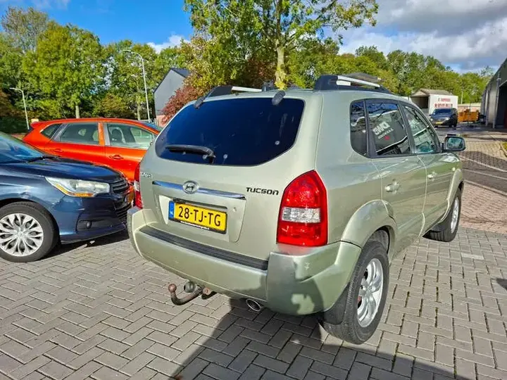Hyundai Tucson 2006 photo 3