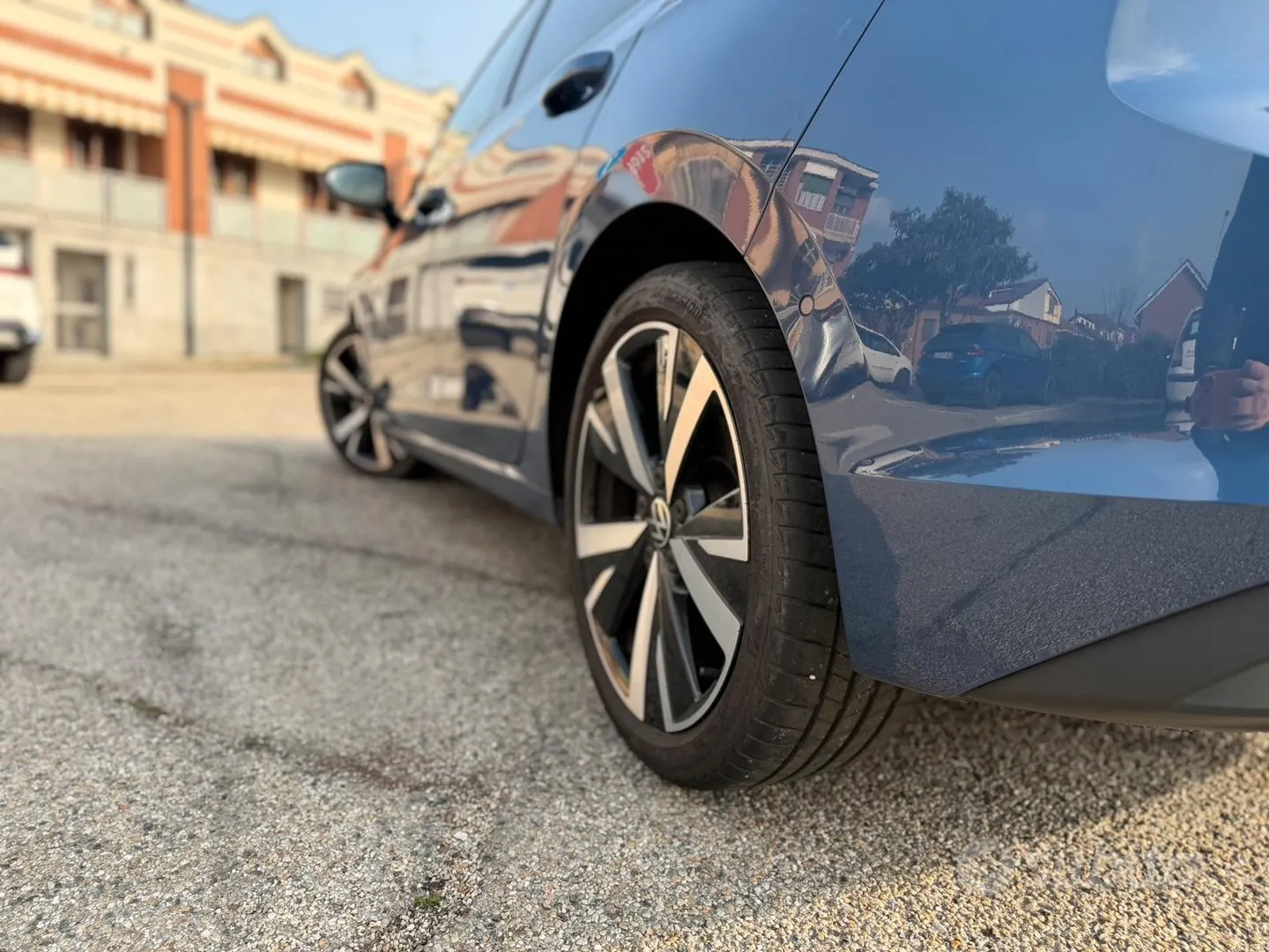 Volkswagen Golf 2024 photo 3