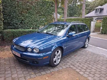 Jaguar X-Type