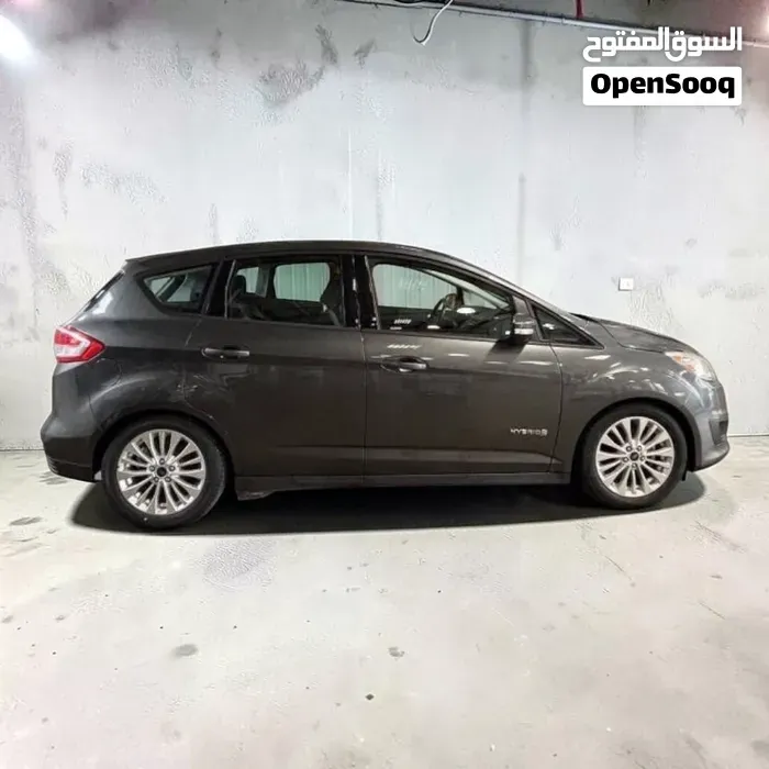 Ford C-Max 2018 photo 2